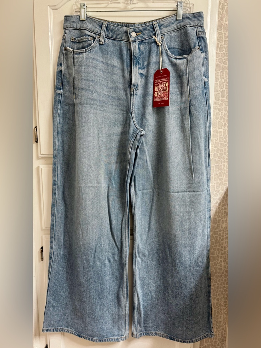 Lucky Brand Pleated Liquid Denim Luxe Palazzo Jeans - Women’s 12/31